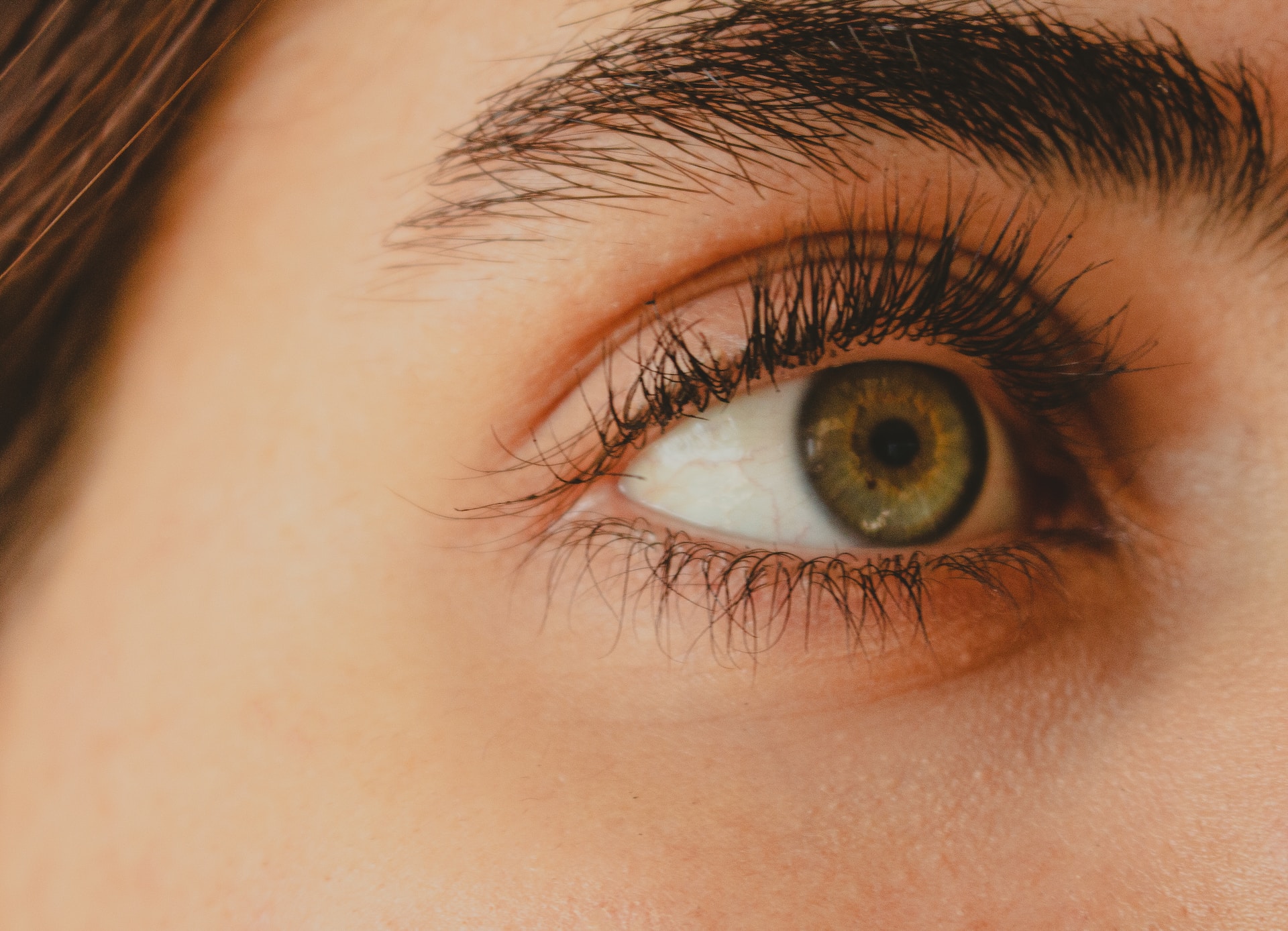 Hur Lång Tid tar det för Ögonbrynen att Växa?
